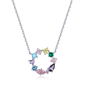 Linda's Jewelry Strieborný náhrdelník Veniec šťastia INH140